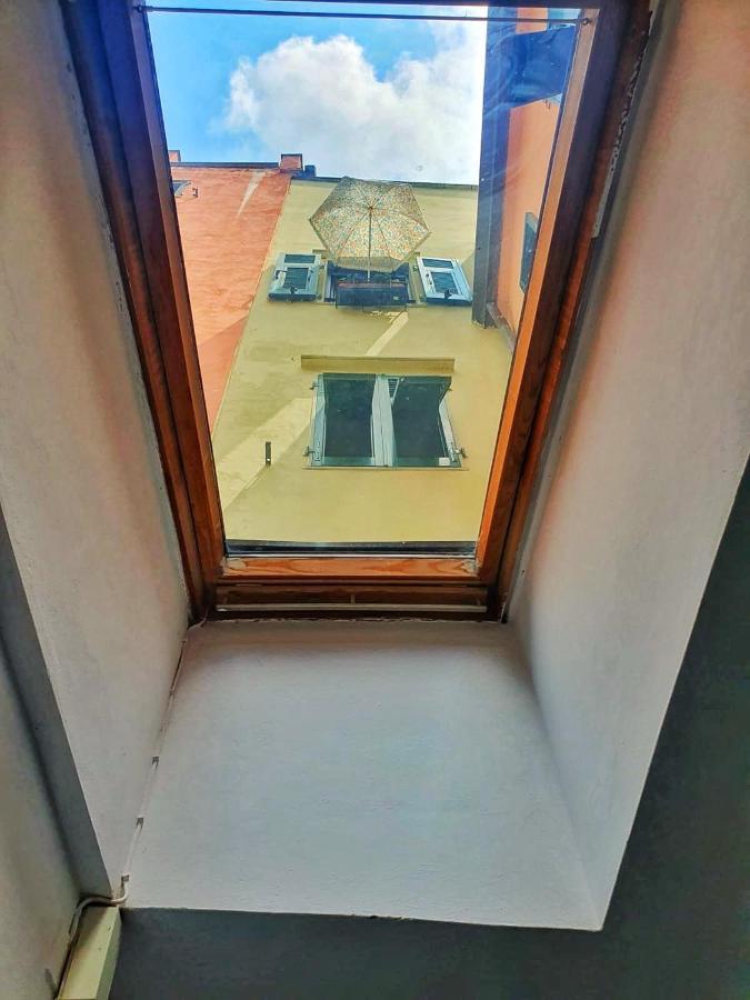 Ubetty Village Center Two-Bedrooms Apartment 5Terreparco Riomaggiore Exterior photo