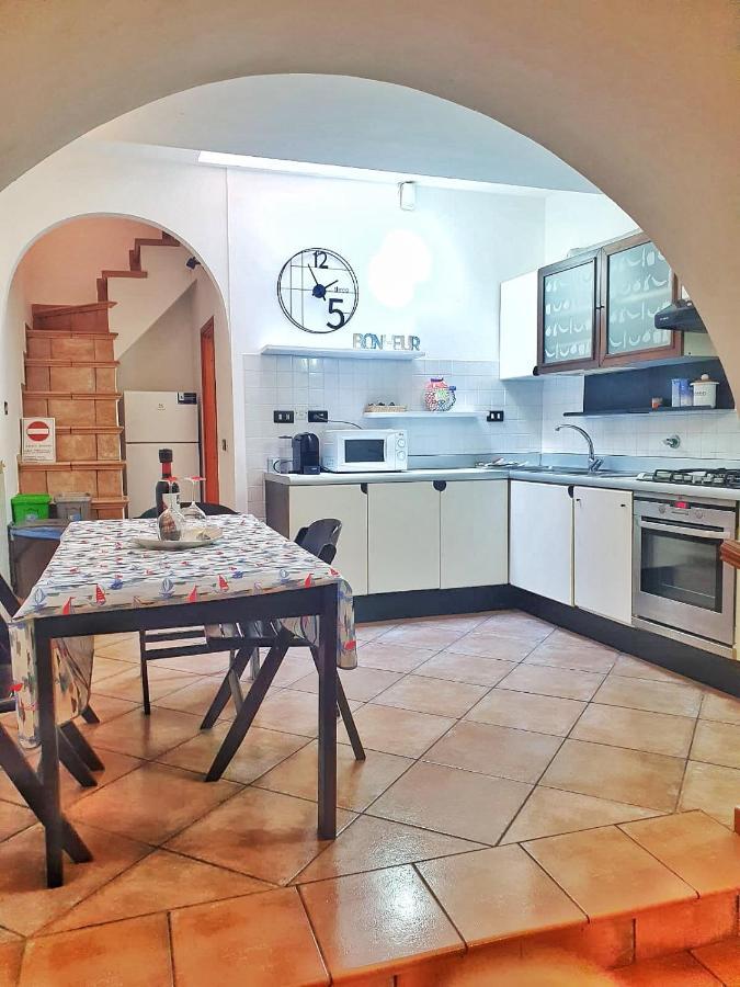 Ubetty Village Center Two-Bedrooms Apartment 5Terreparco Riomaggiore Exterior photo